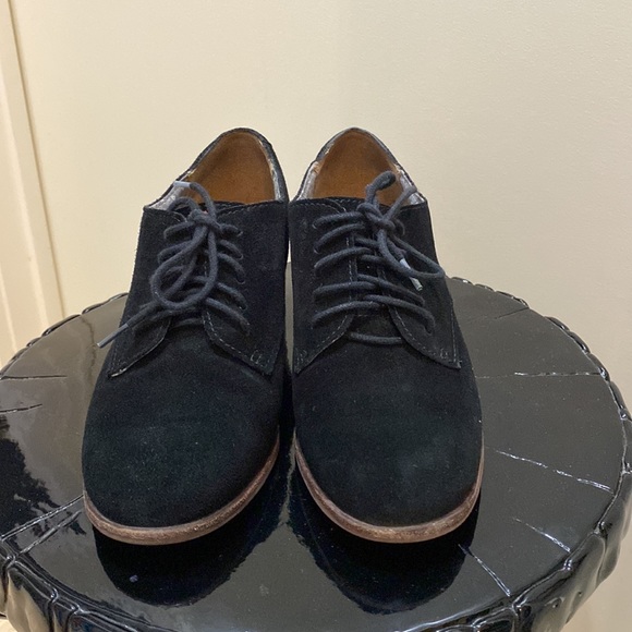 ED by Ellen Degeneres. Super cute block heel. - Picture 3 of 3